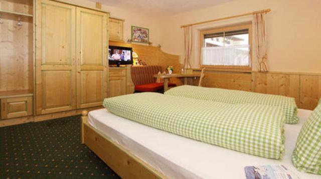 Gaestehaus Veit Fiegl Сьолден Стая снимка